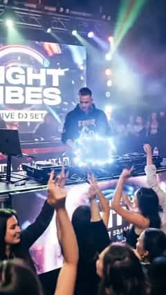 Laptop skins video preview by Commercial Kings